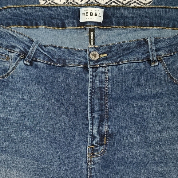 REBEL Angel's Plus size The pinup skinny jeans - Picture 4 of 8